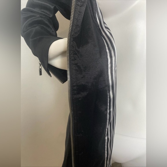 Mycra Pac Gabby Raincoat Large Black Striped Embroidered Lining size S/M - Picture 9 of 13